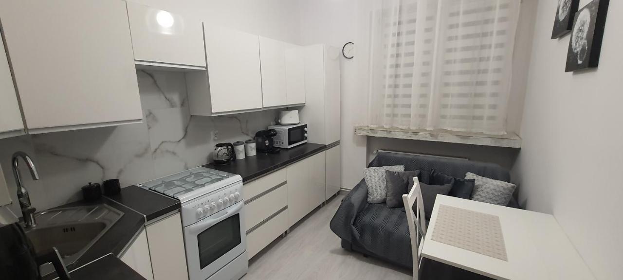 Apartament Trini クウォツコ エクステリア 写真